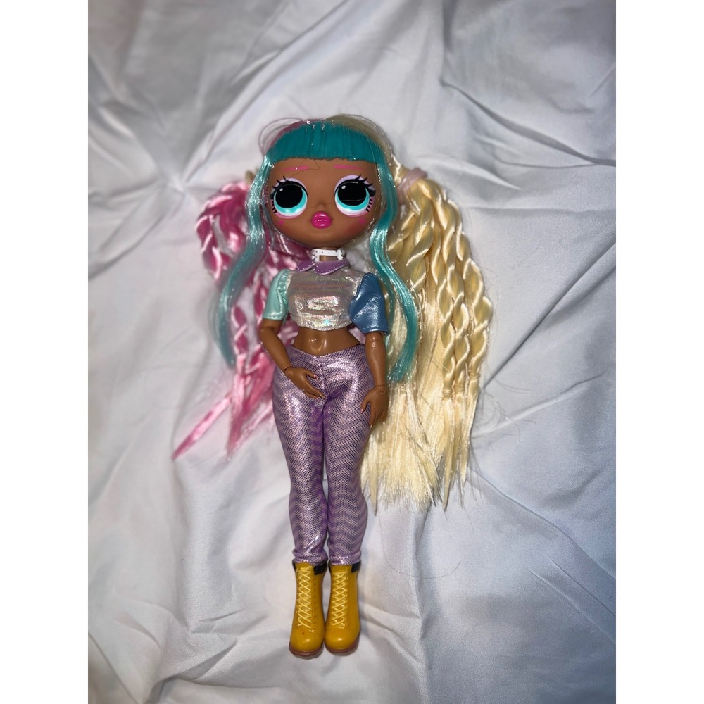 LOL Surprise OMG Remix Honeylicious Doll Multi-Color Hair Metallic Outfit Yellow